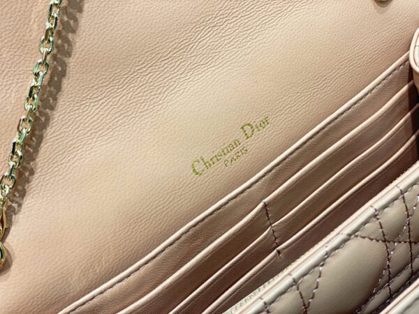 LADY DIOR CHAIN POUCH