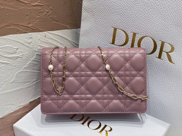 LADY DIOR CHAIN POUCH