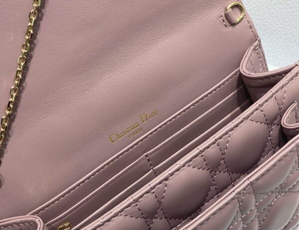 LADY DIOR CHAIN POUCH