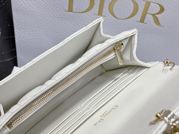 LADY DIOR CHAIN POUCH