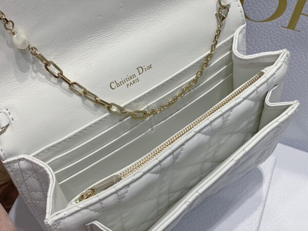 LADY DIOR CHAIN POUCH