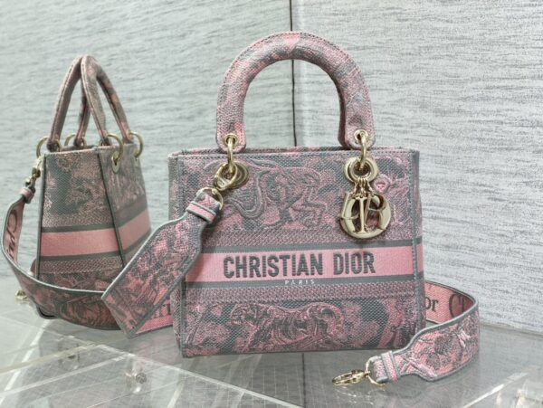 Dior Medium Lady D-Lite bag