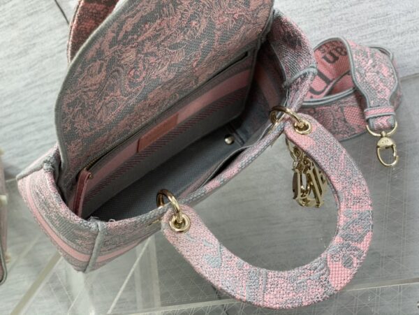 Dior Medium Lady D-Lite bag