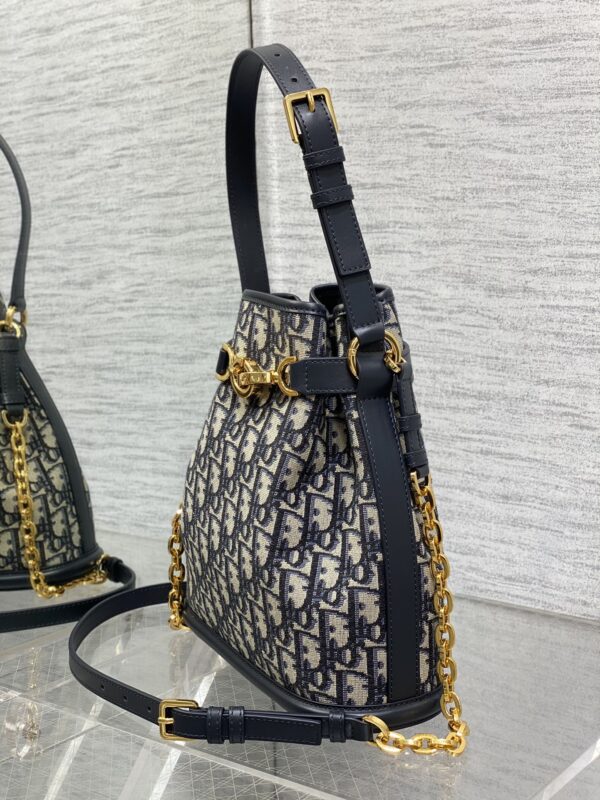 MEDIUM C’EST DIOR BAG