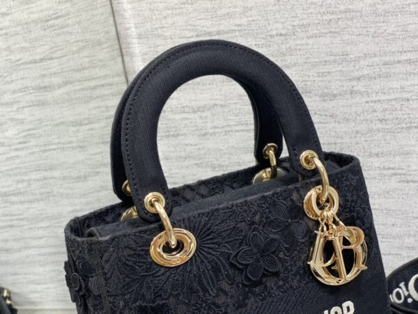 Dior Medium Lady D-Lite bag