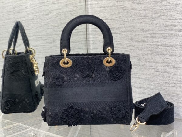 Dior Medium Lady D-Lite bag