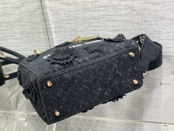 Dior Medium Lady D-Lite bag