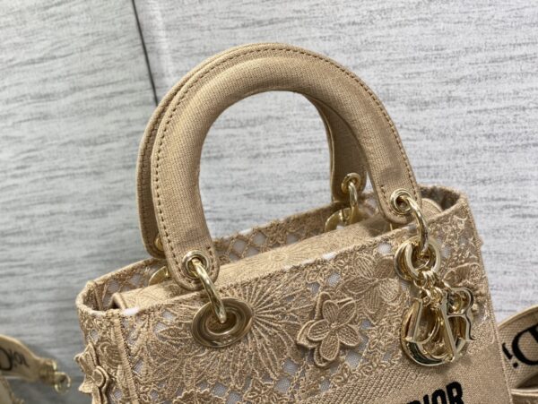 Dior Medium Lady D-Lite bag
