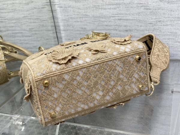 Dior Medium Lady D-Lite bag