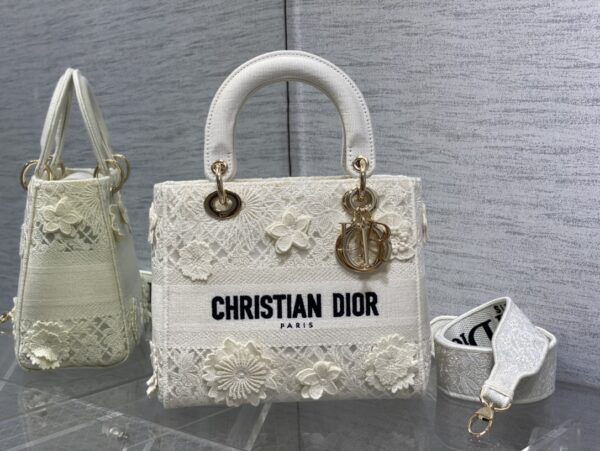 Dior Medium Lady D-Lite bag