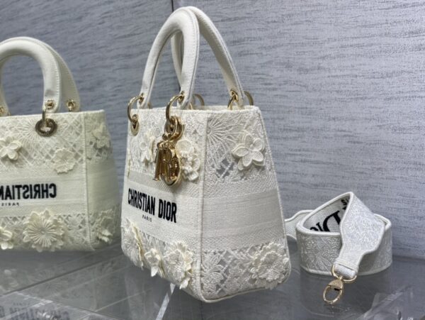 Dior Medium Lady D-Lite bag