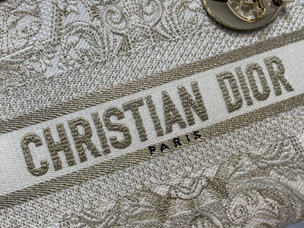 Dior Medium Lady D-Lite bag
