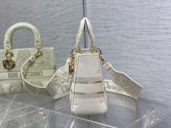 Dior Medium Lady D-Lite bag