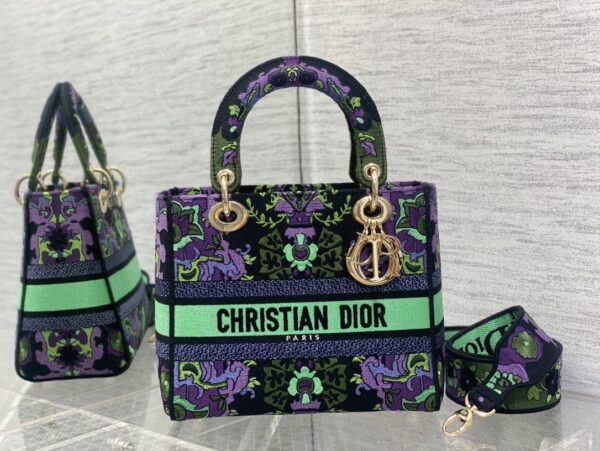 Dior Medium Lady D-Lite bag