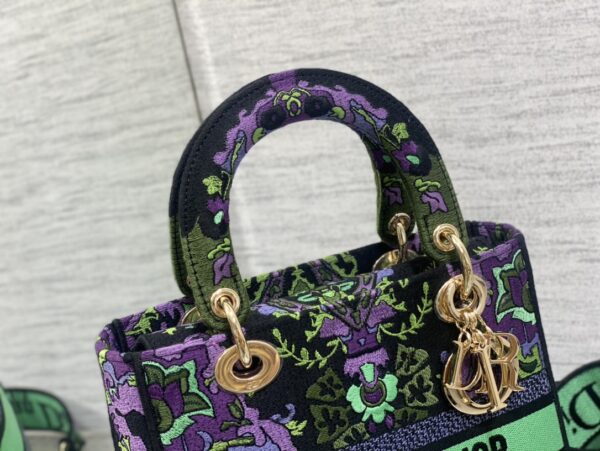 Dior Medium Lady D-Lite bag