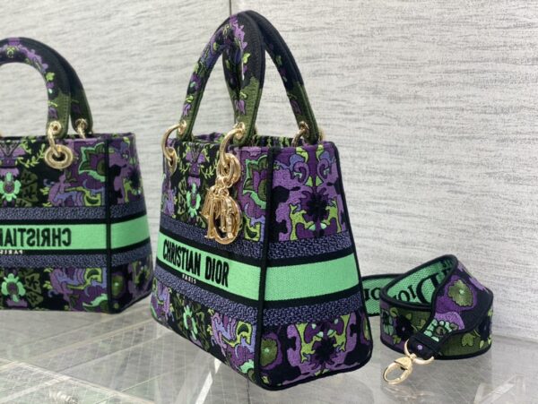 Dior Medium Lady D-Lite bag