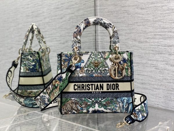 Dior Medium Lady D-Lite bag