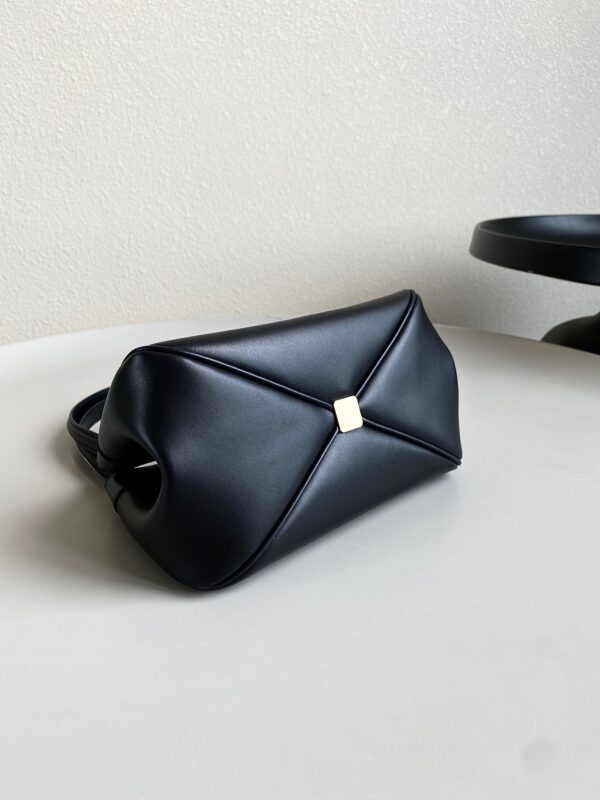 SMALL DIOR KEY BAG