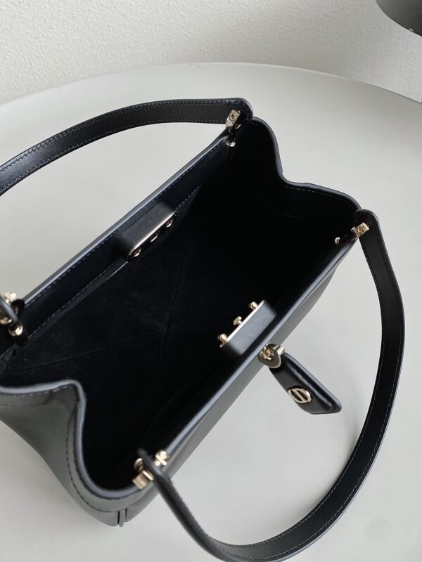 SMALL DIOR KEY BAG