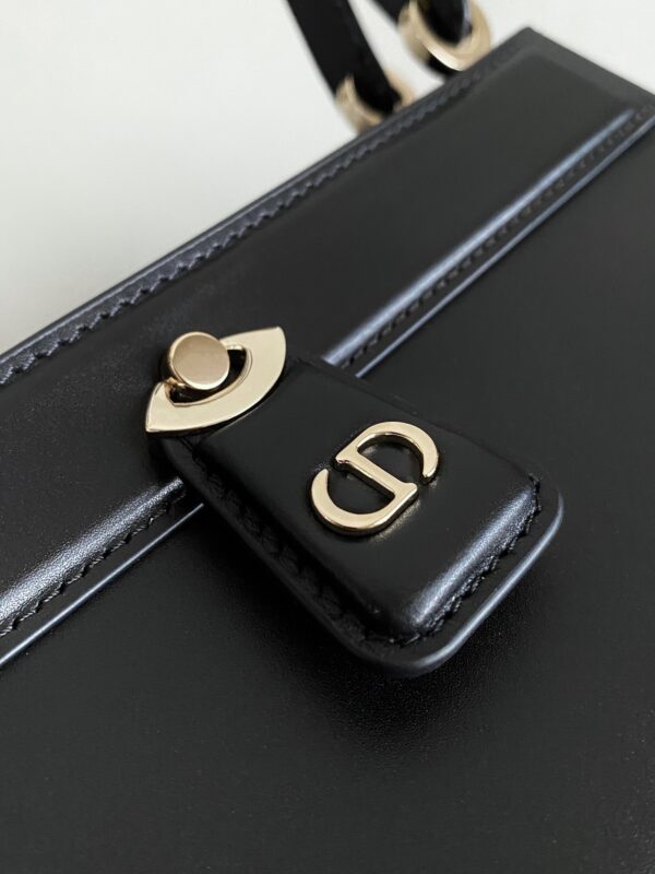 SMALL DIOR KEY BAG
