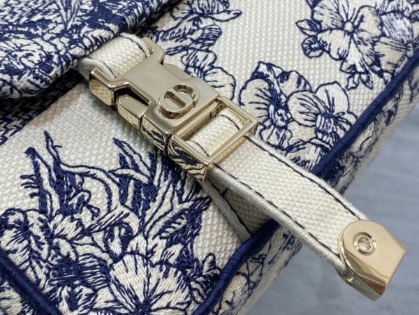 SMALL DIORCAMP BAG