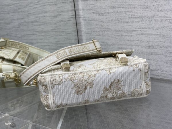SMALL DIORCAMP BAG