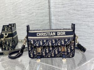 SMALL DIORCAMP BAG