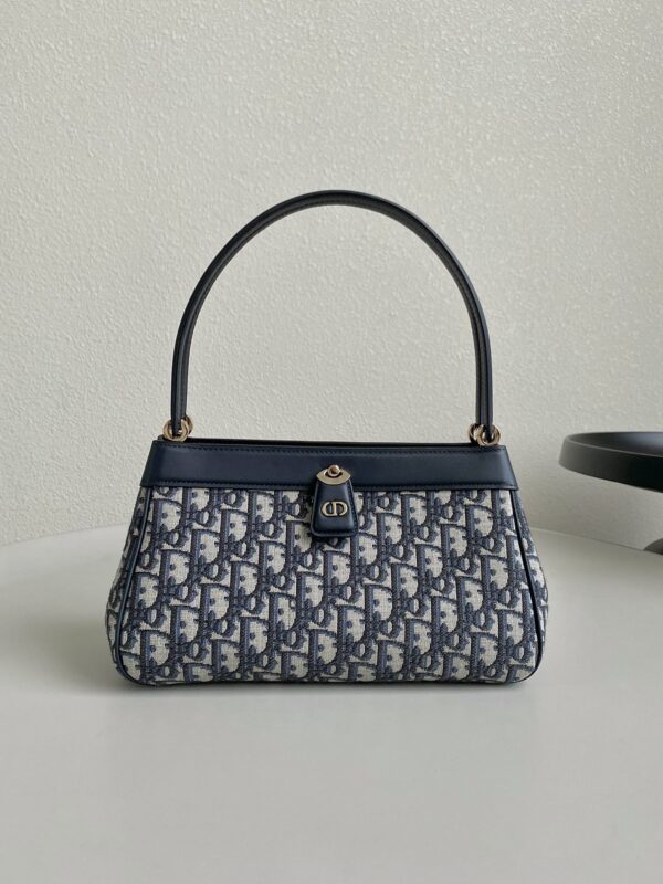 MEDIUM DIOR KEY BAG