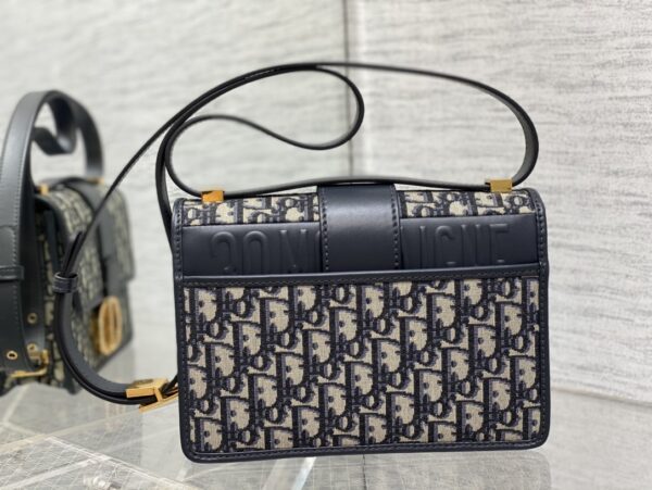 Dior 30 Montaigne