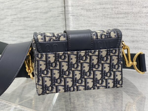 Dior 30 Montaigne