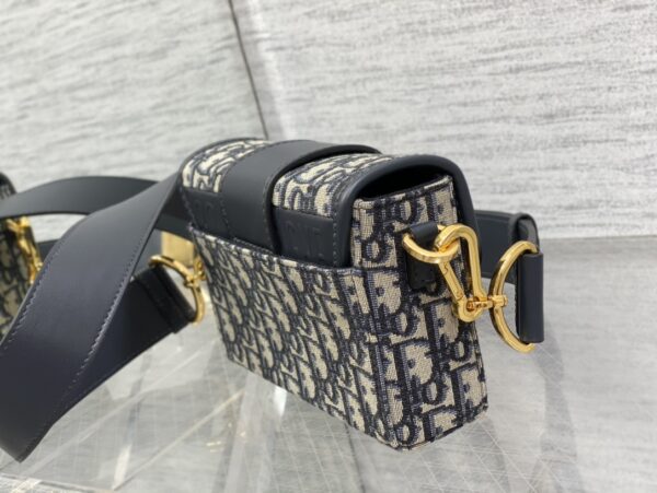 Dior 30 Montaigne