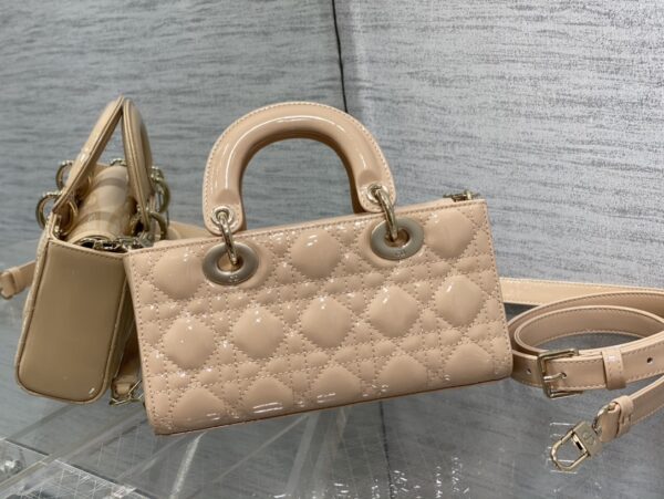 SMALL LADY D-JOY BAG