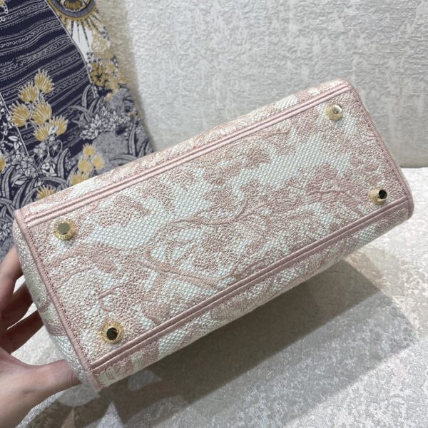 Dior Medium Lady D-Lite bag