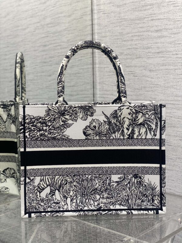 MEDIUM DIOR BOOK TOTE