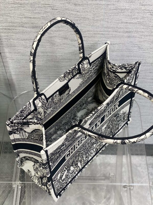 MEDIUM DIOR BOOK TOTE