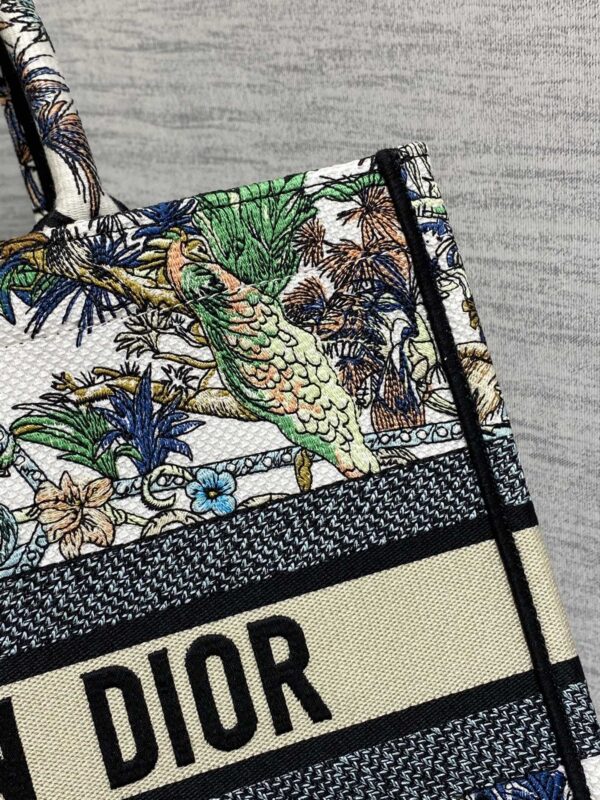 MEDIUM DIOR BOOK TOTE
