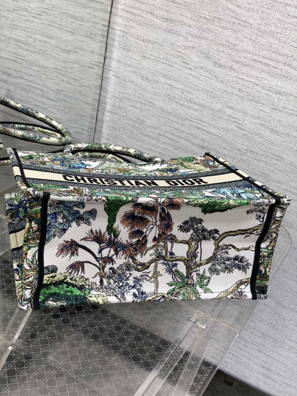 MEDIUM DIOR BOOK TOTE
