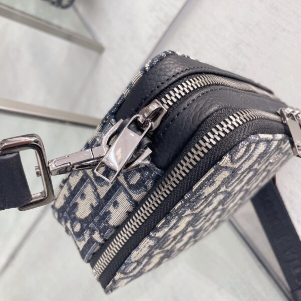Dior Oblique Pouch