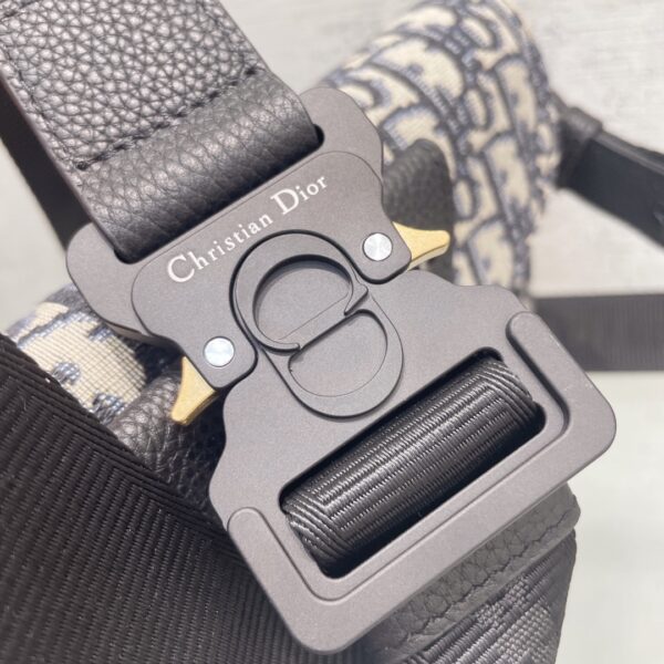 Dior Oblique Saddle Pouch