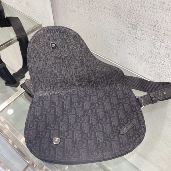 Dior Oblique Saddle Pouch