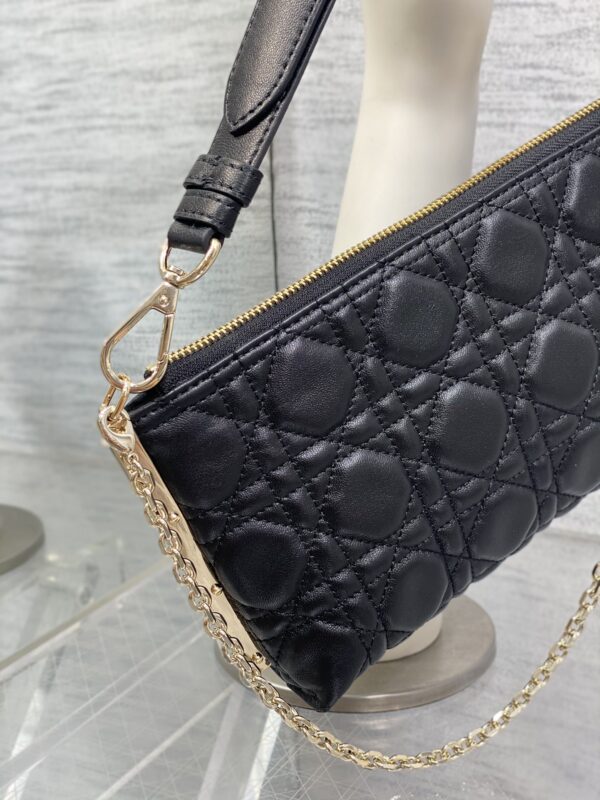 DIOR CLUB BAG
