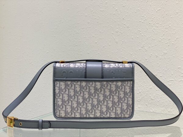 Dior 30 Montaigne