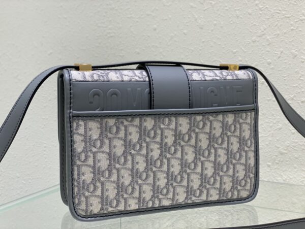 Dior 30 Montaigne