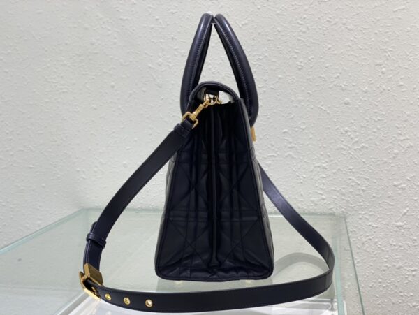 Dior St Honore