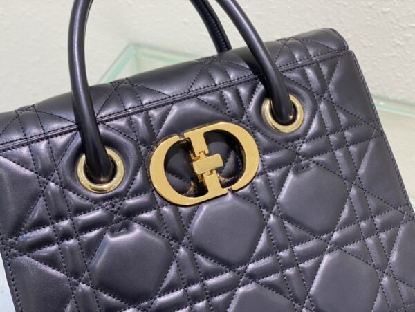 Dior St Honore