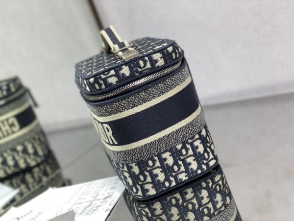 DIOR TRAVEL VANITY
