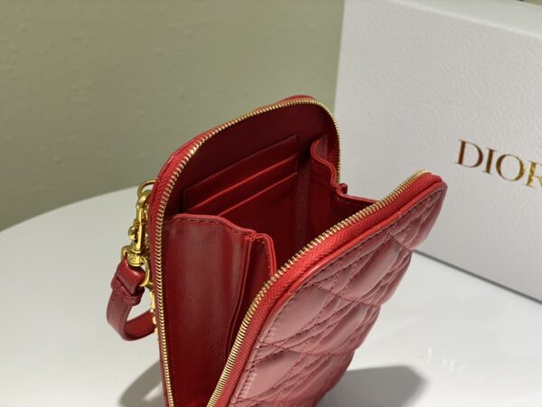 LADY DIOR PHONE HOLDER