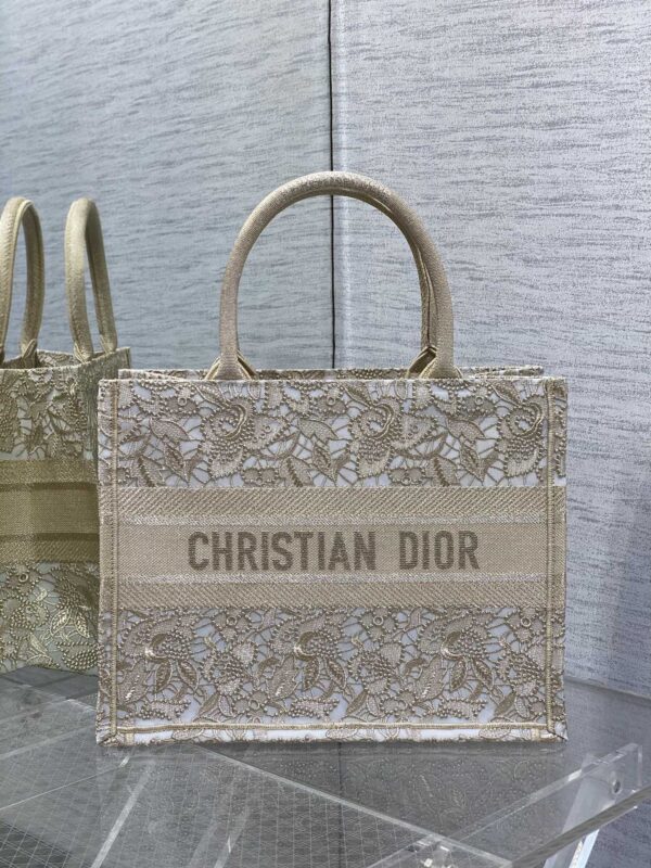 MEDIUM DIOR BOOK TOTE