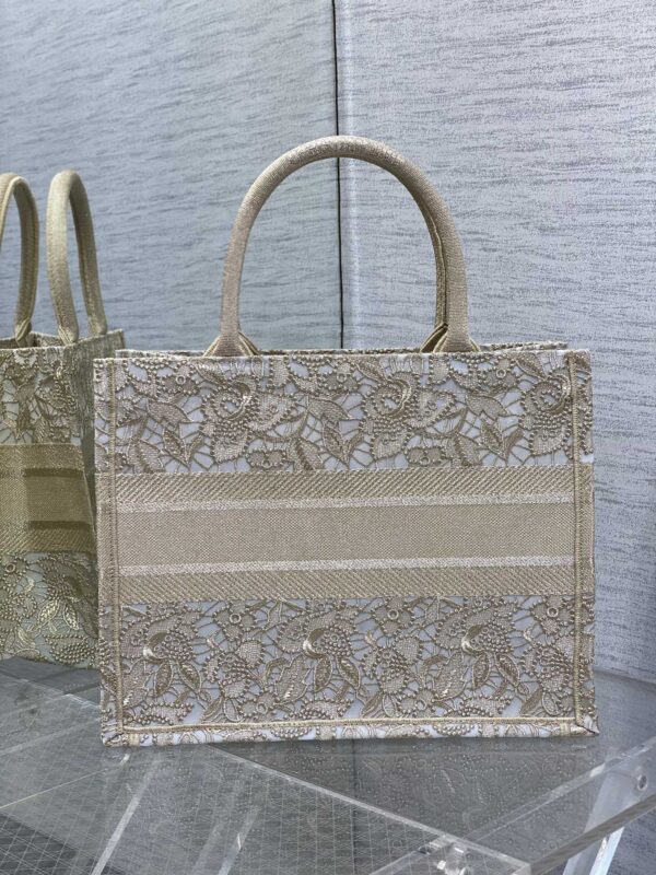 MEDIUM DIOR BOOK TOTE
