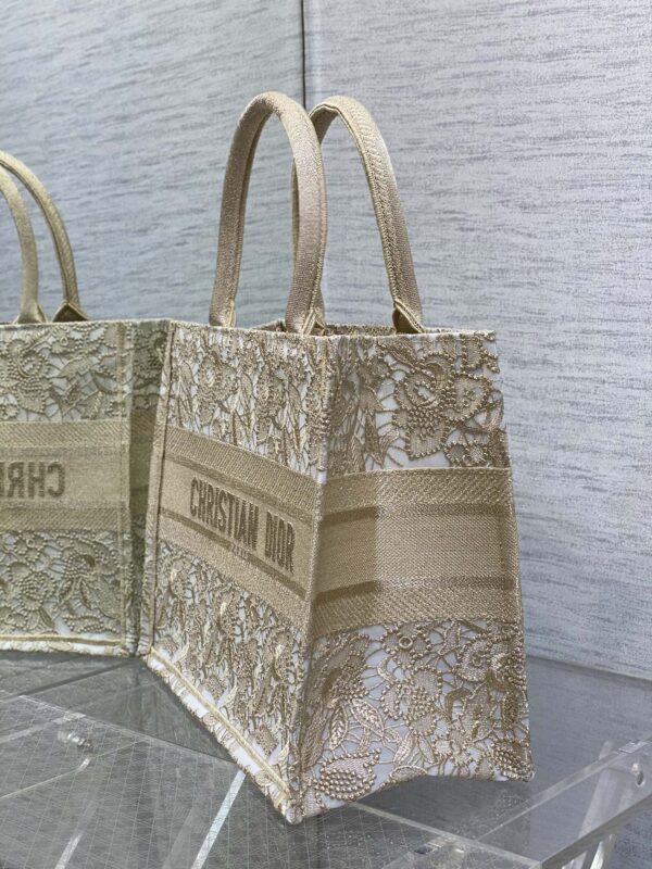 MEDIUM DIOR BOOK TOTE
